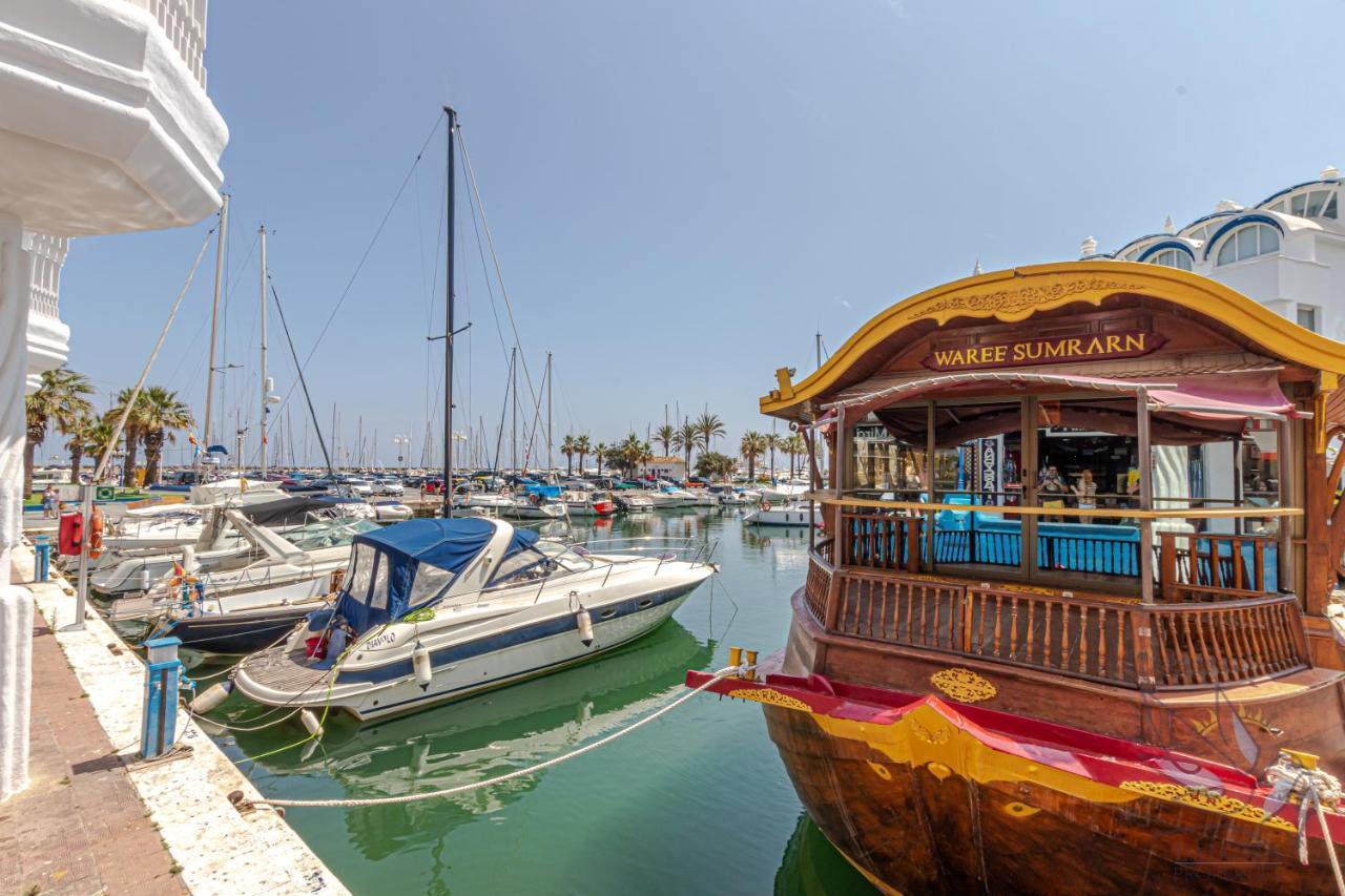 Apartment In Puerto Marina With Beautiful Views Of The Sea And The Boats Benalmádena Buitenkant foto