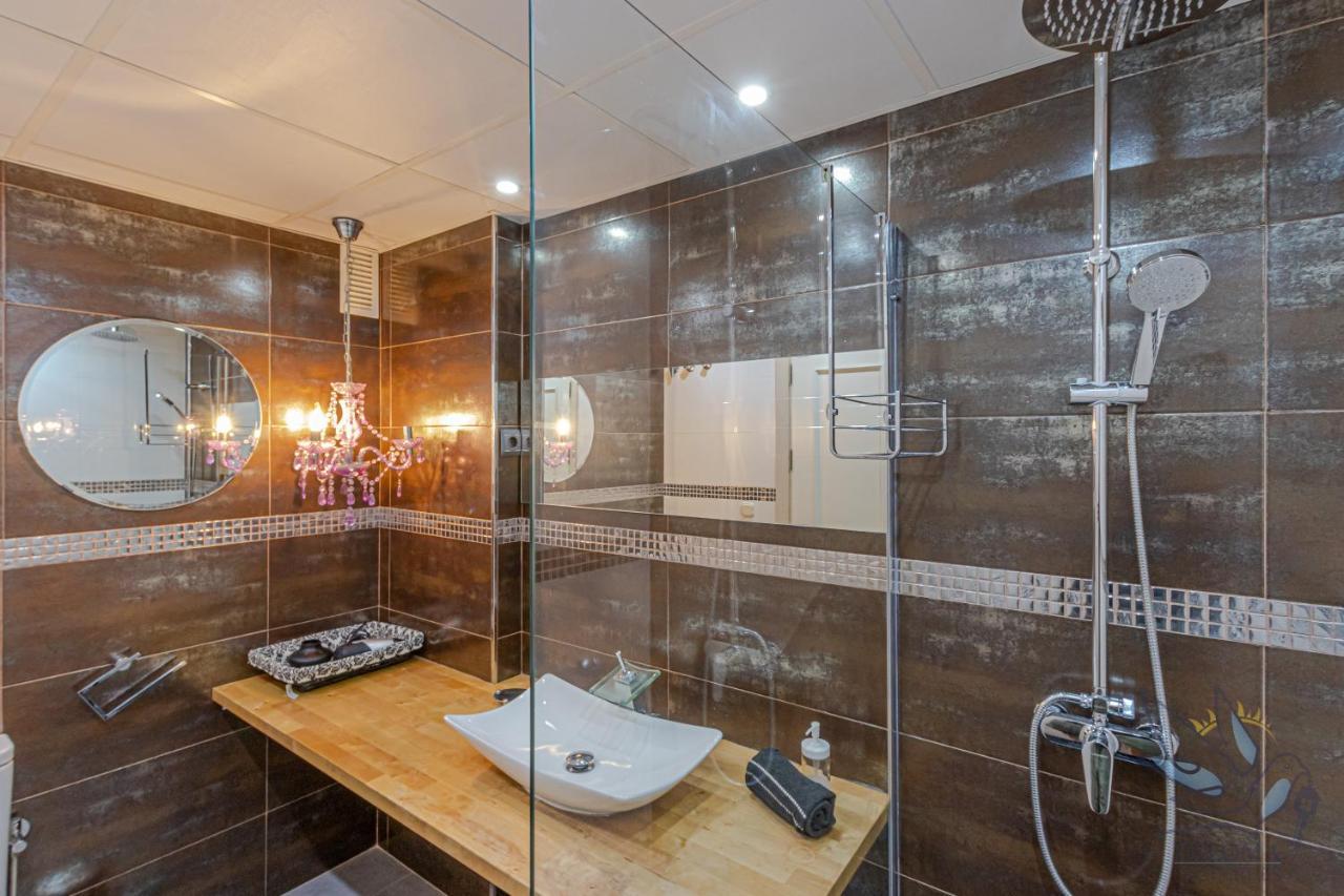 Apartment In Puerto Marina With Beautiful Views Of The Sea And The Boats Benalmádena Buitenkant foto