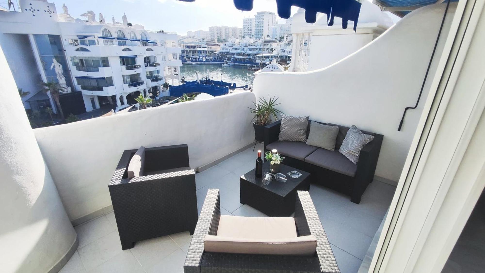 Apartment In Puerto Marina With Beautiful Views Of The Sea And The Boats Benalmádena Buitenkant foto